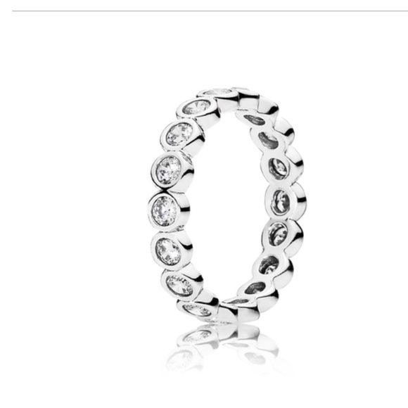 Pandora Alluring Brilliant Stackable Ring - Picture 2 of 5